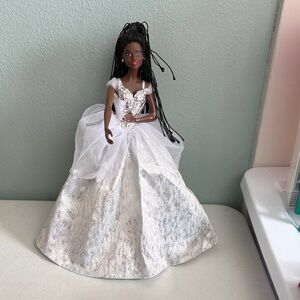 Mattel 2021 Signature Holiday Doll GXL19 P171